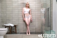 Maddi Winters - Dripping In The Shower | Picture (1)